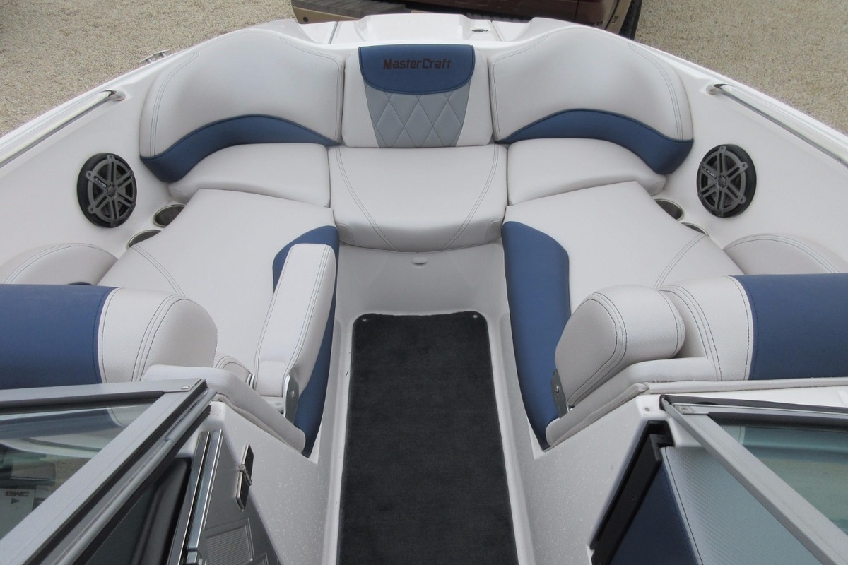 2012 MasterCraft X25, 2