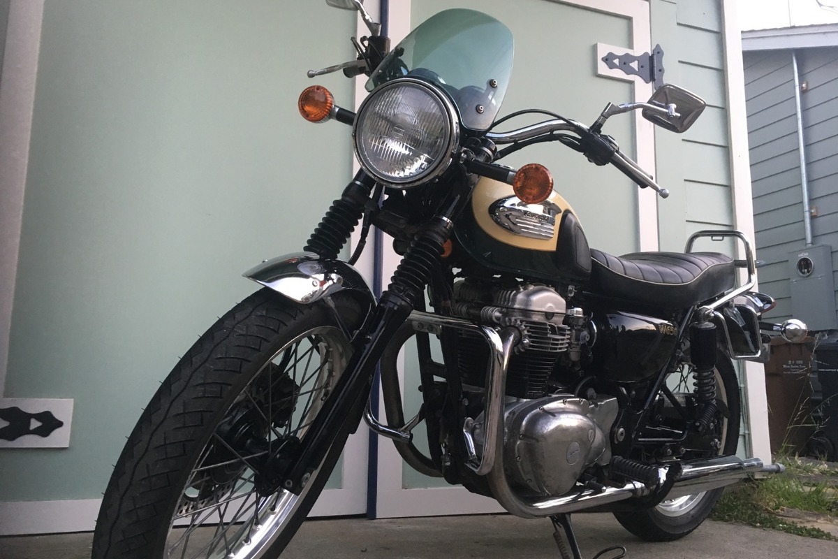 2001 Kawasaki W650, 4