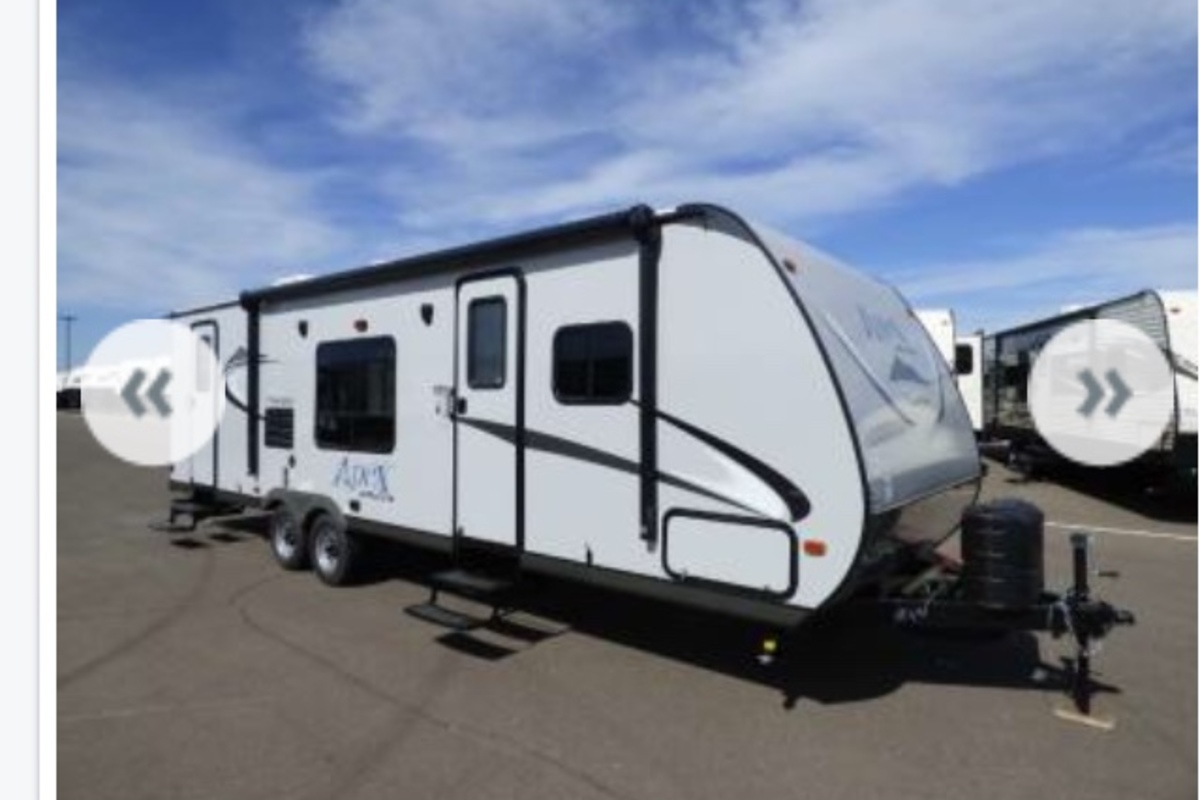 2017 Coachmen Apex ultra light 28LE 288BHS, 0