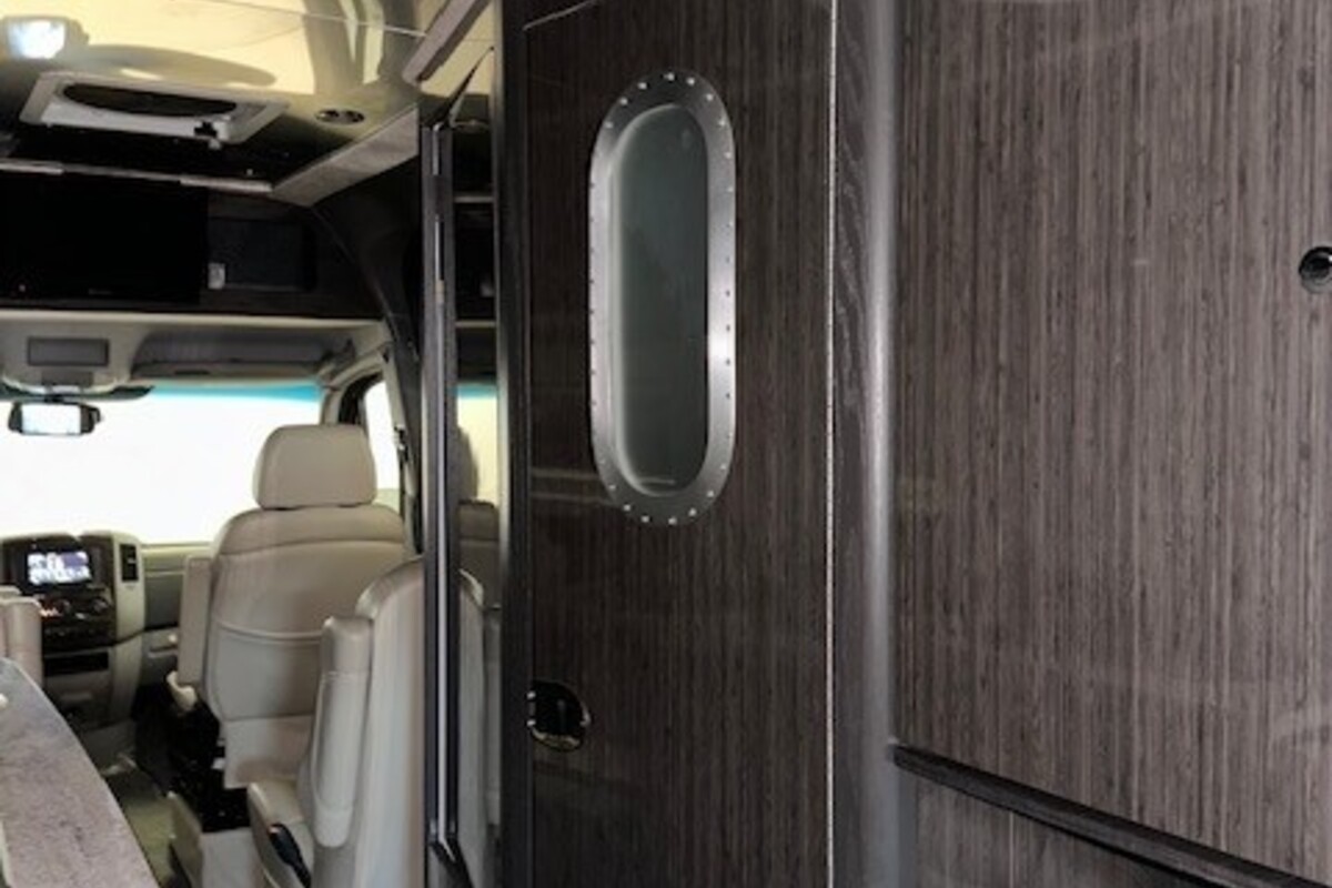 2013 Airstream Interstate 24 Lounge EXT, 4