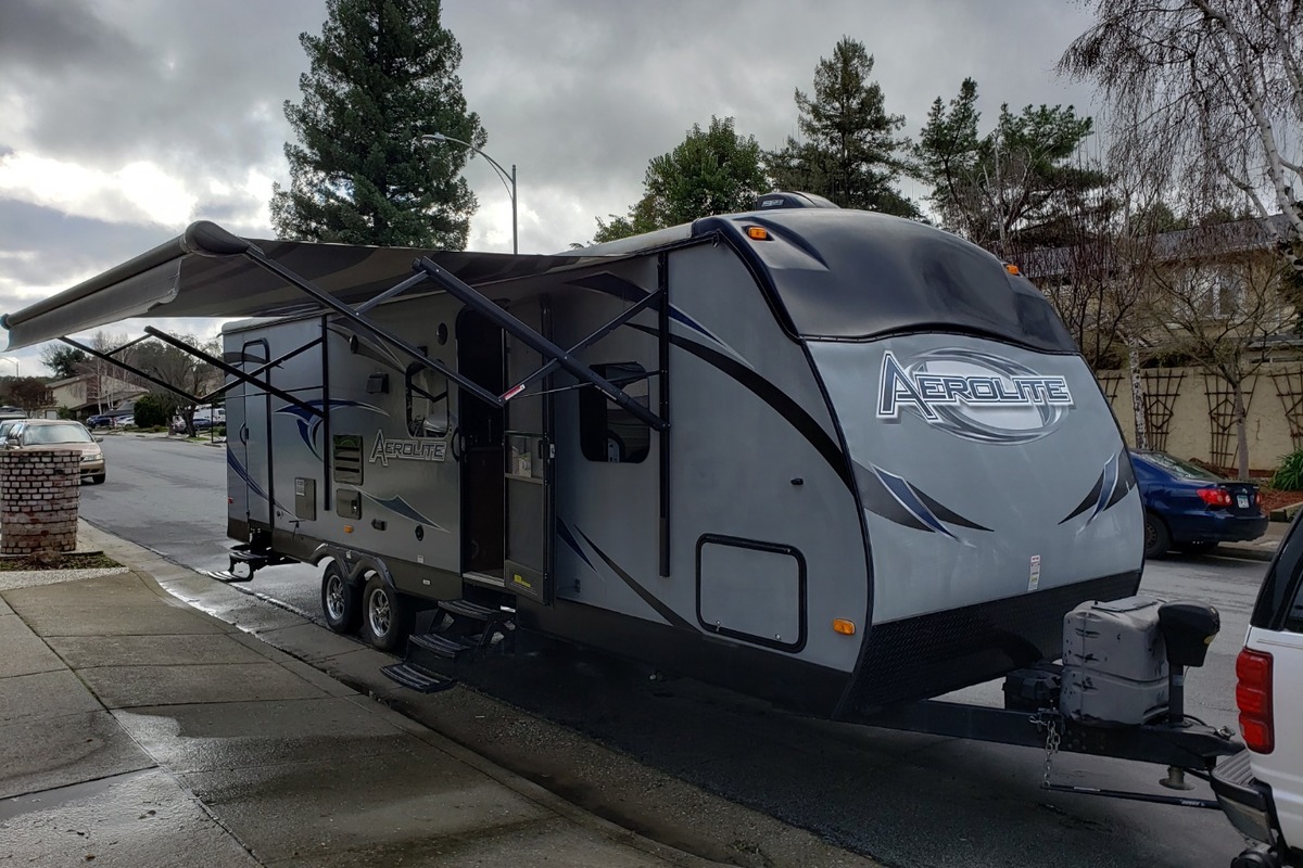 2014 Areolite 282DBHS, 0