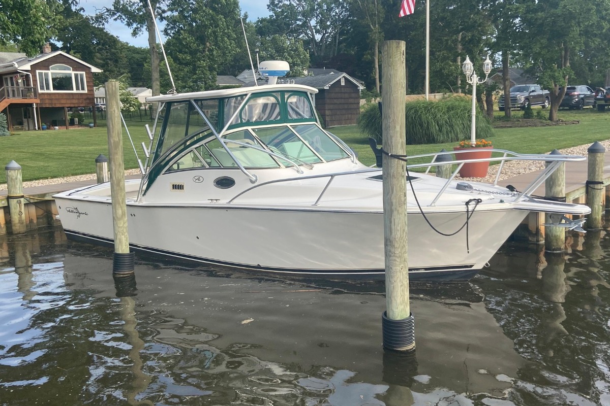 2004 Albemarle 280 Express Fisherman, 2