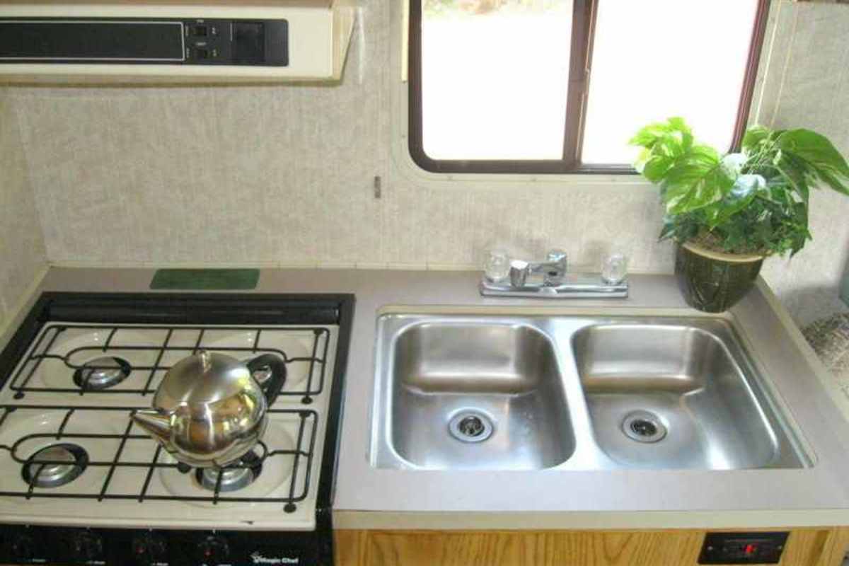 1944 WINNEBAGO WARRIOR, 5