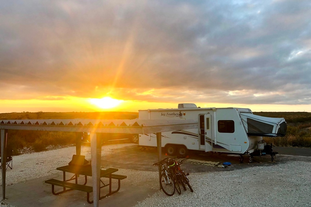 2008 Jayco Jayfeather X23B White with blue and biege trim, 0