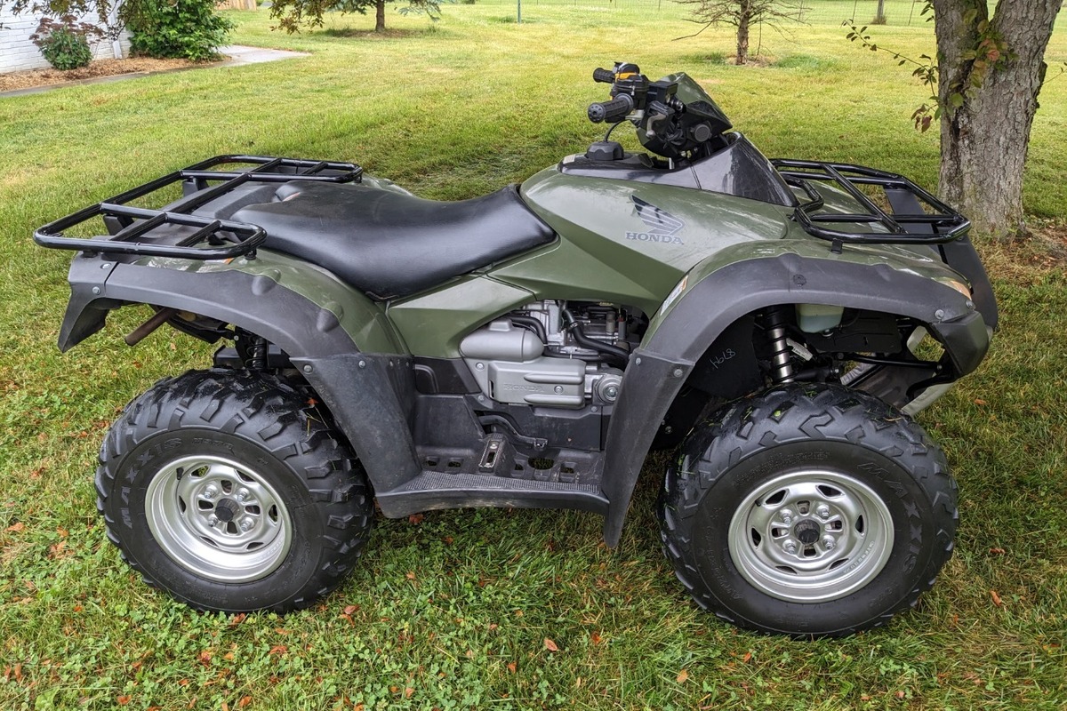 2015 HONDA TRX680 Rincon, 0