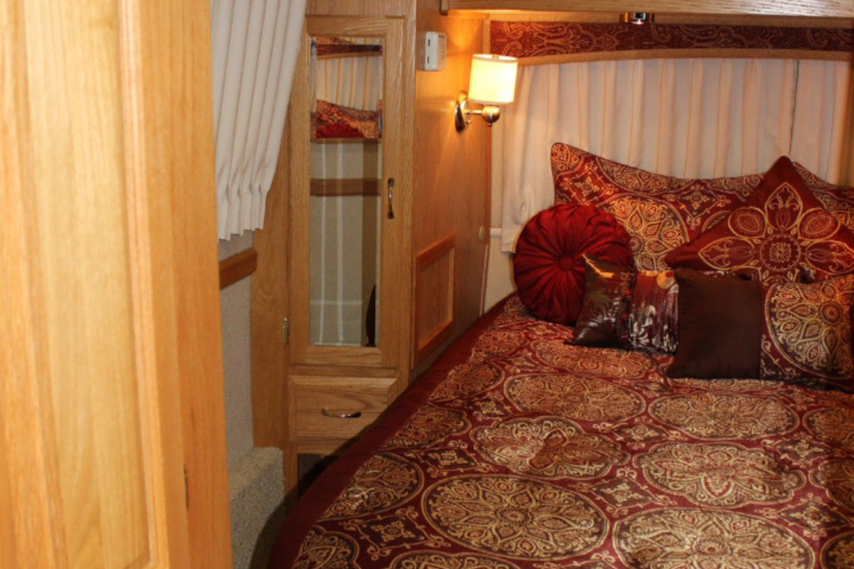 2005 Airstream Classic, 20