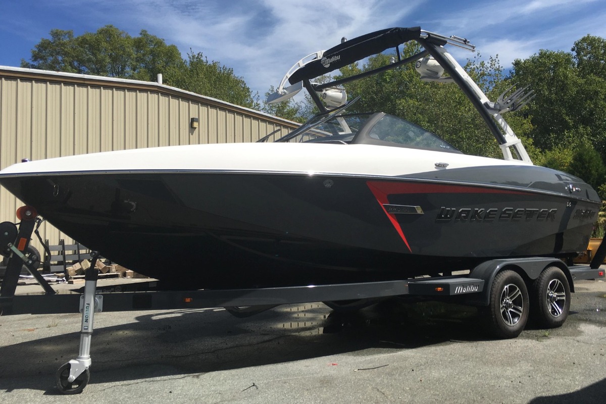 2015 Malibu Wakesetter 22 VLX, 0