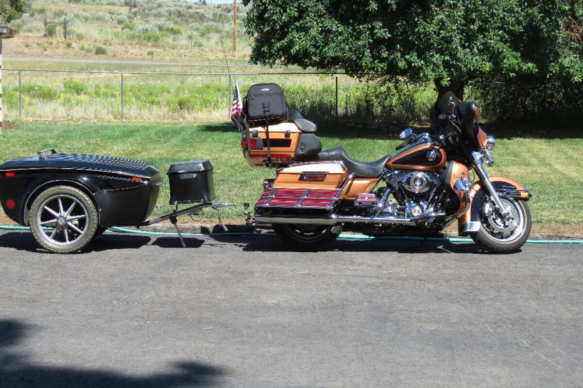 2008 Harley Davidson FLHTCU ANV, 1
