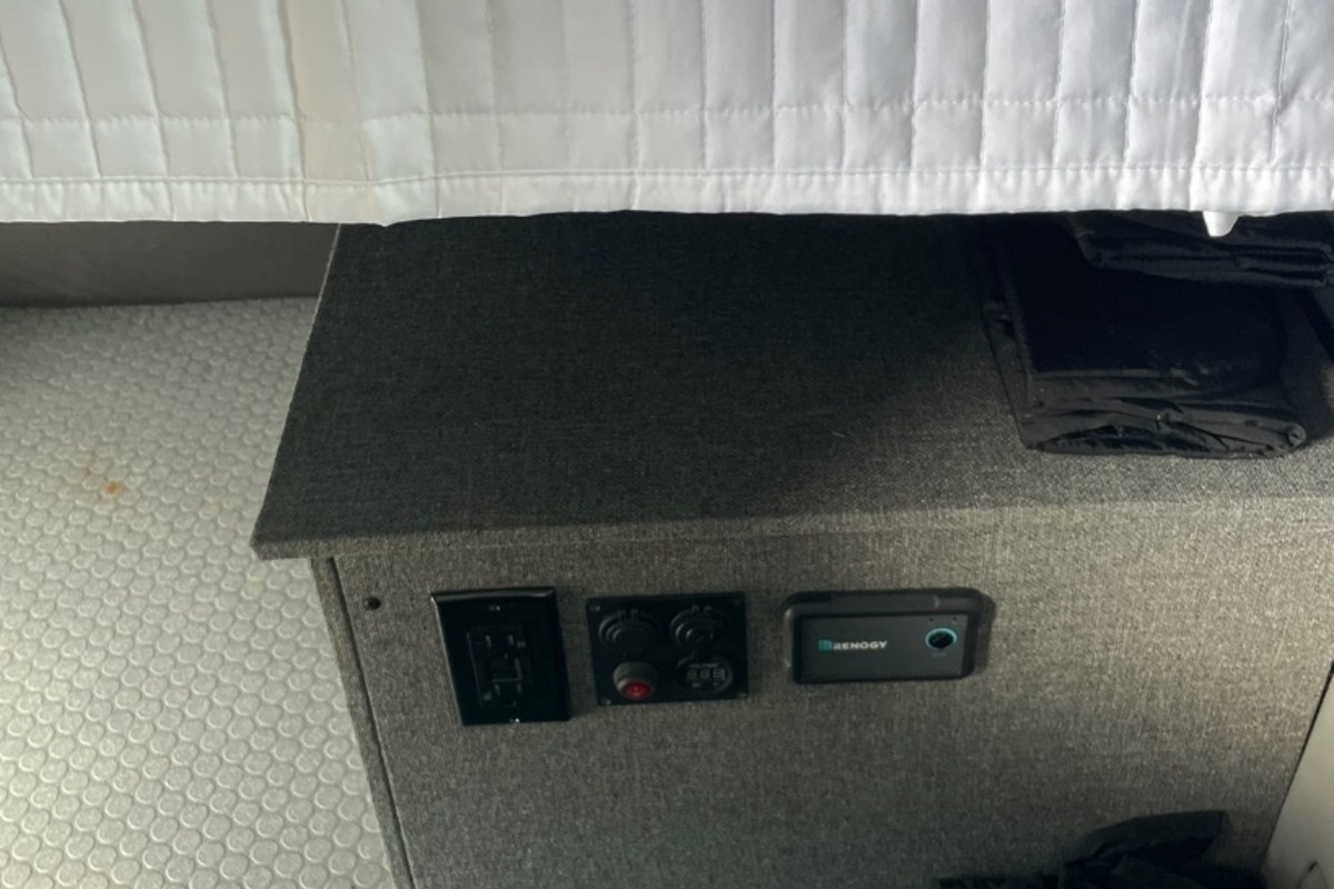 2016 Mercedes Benz Sprinter, 13