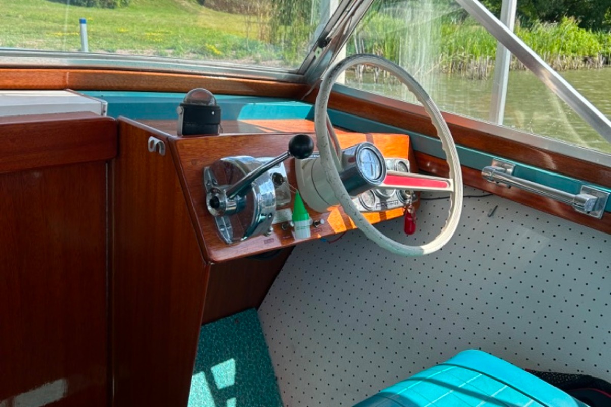 1967 Penn Yan Utility, 7