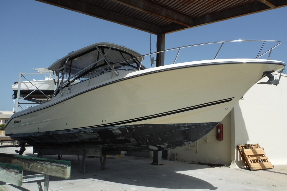 2007 Triton Boats 351 Express, 3