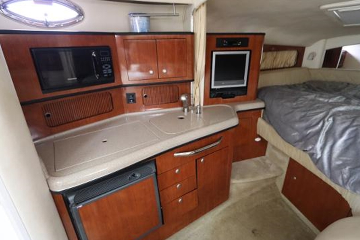 2006 Sea Ray 300 Sundancer, 19