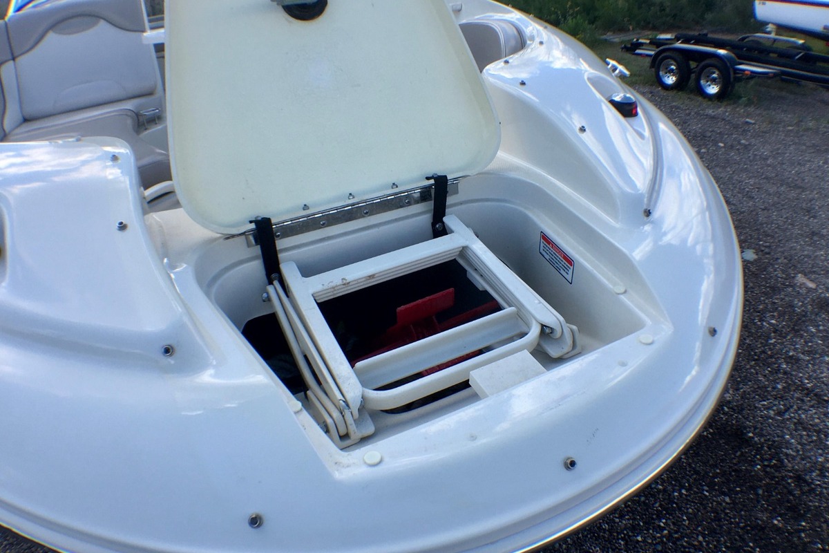2004 Sea Ray 270 Sundeck, 6