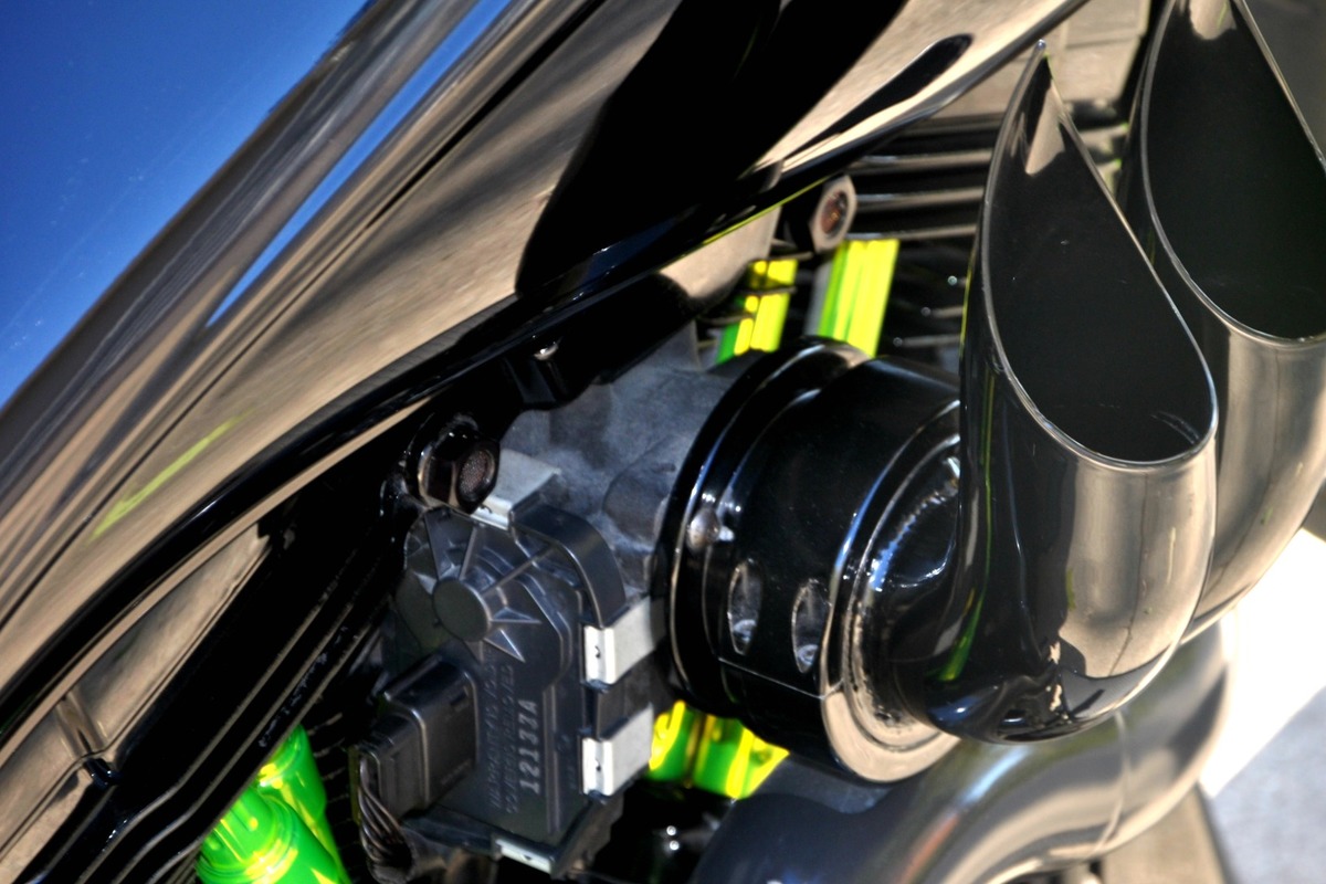 2011 Custom 30