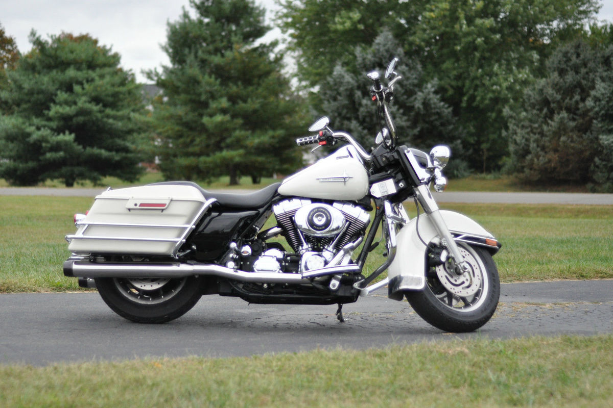 2001 Harley-Davidson Police Road King (FLHPI), 2