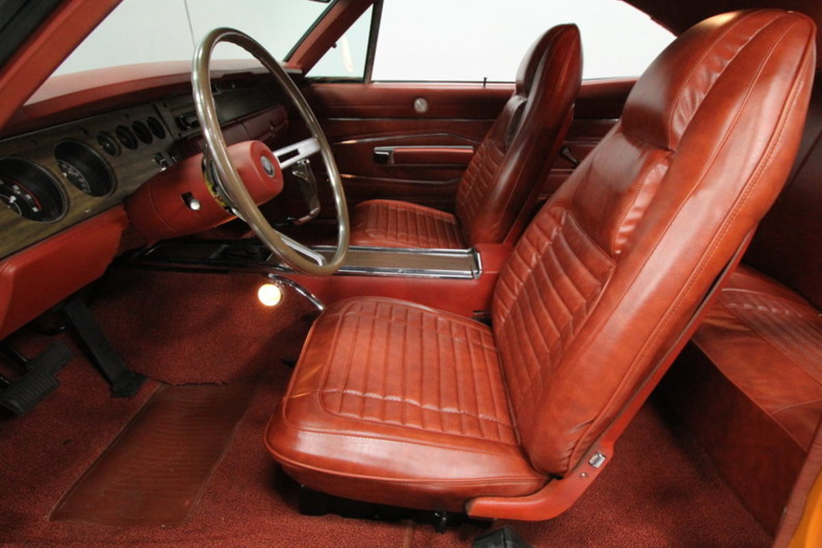 1970 Dodge Charger R/T, 2