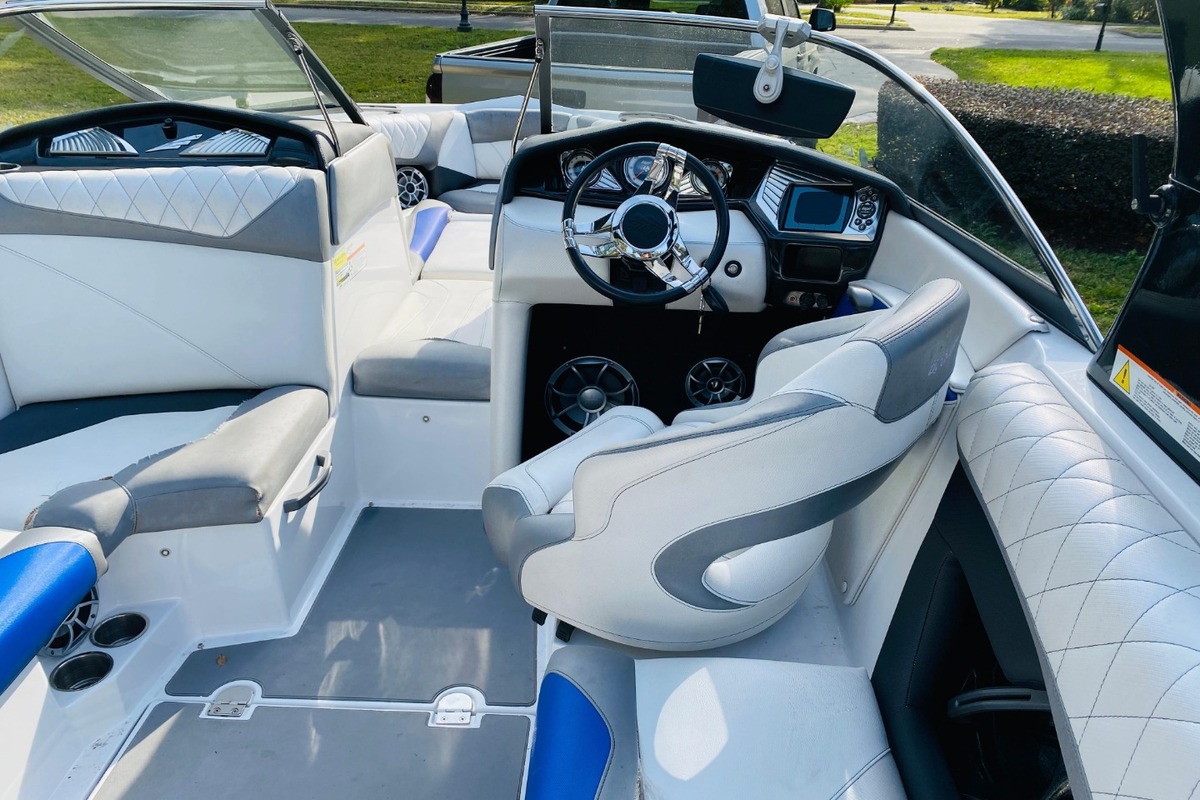 2014 Tige Z1, 4