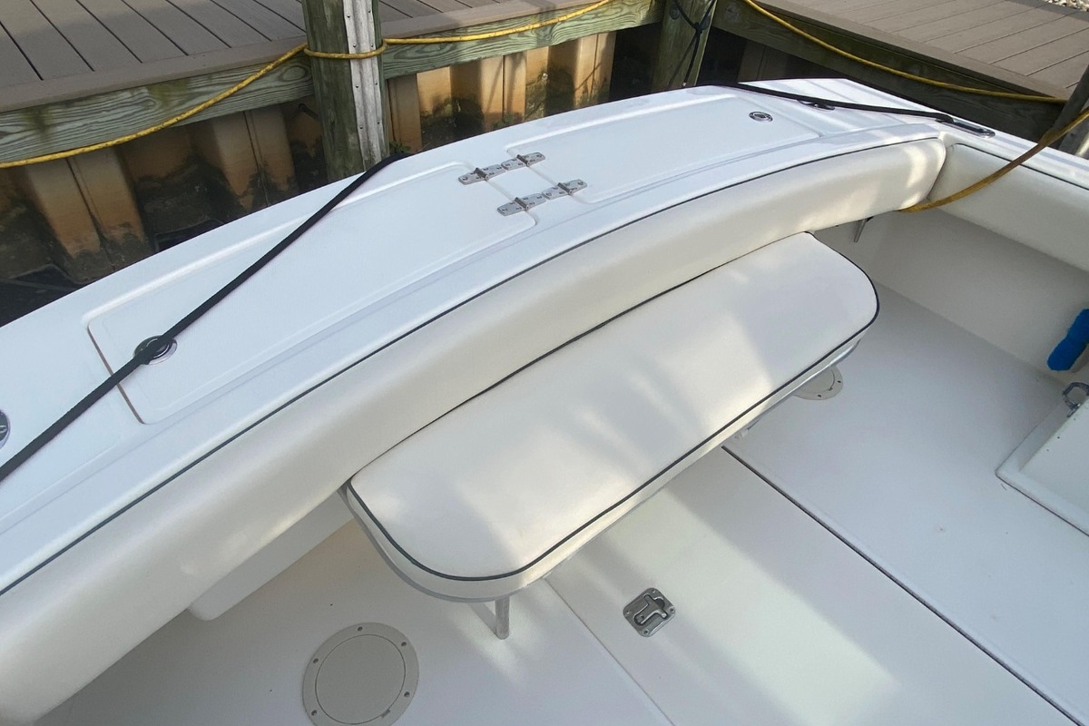2004 Albemarle 280 Express Fisherman, 9
