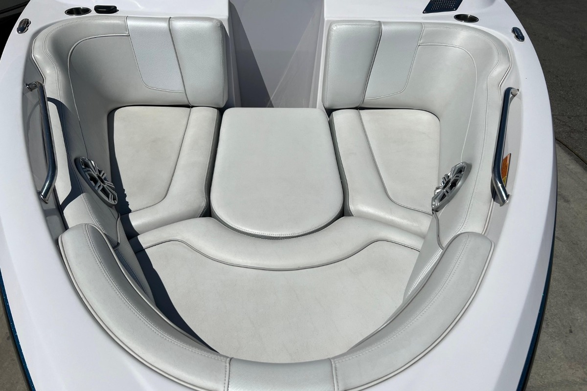 2012 Nautique Super Air Nautique 230, 4