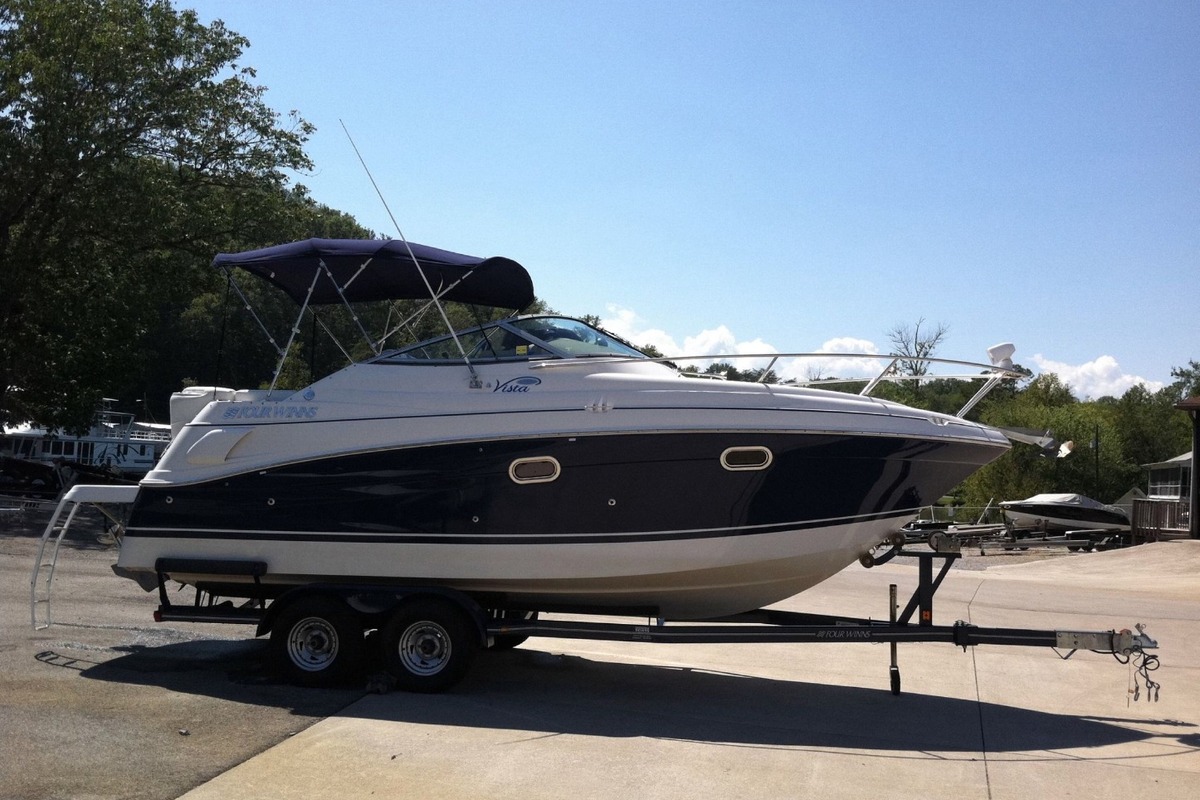 2006 Four Winns 248 Vista, 0