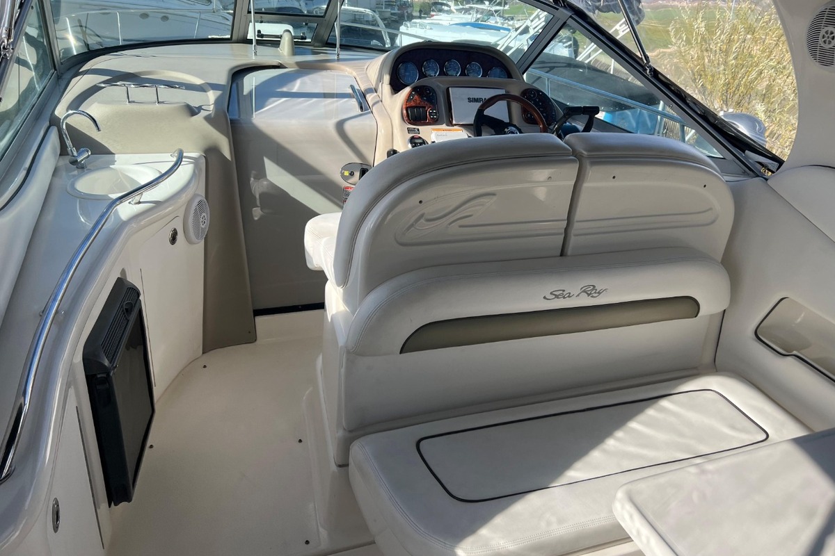 2006 Sea Ray 300 Sundancer, 3