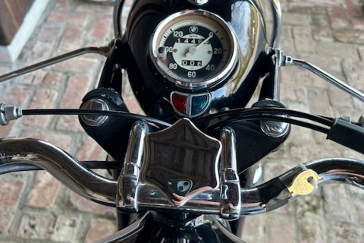 1966 BMW R60/2, 13