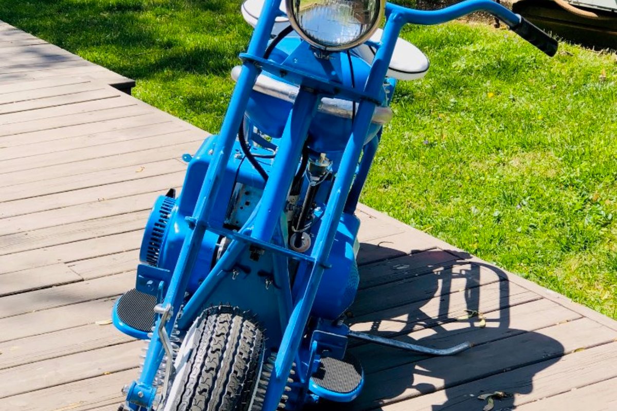 1953 Cushman Eagle, 9