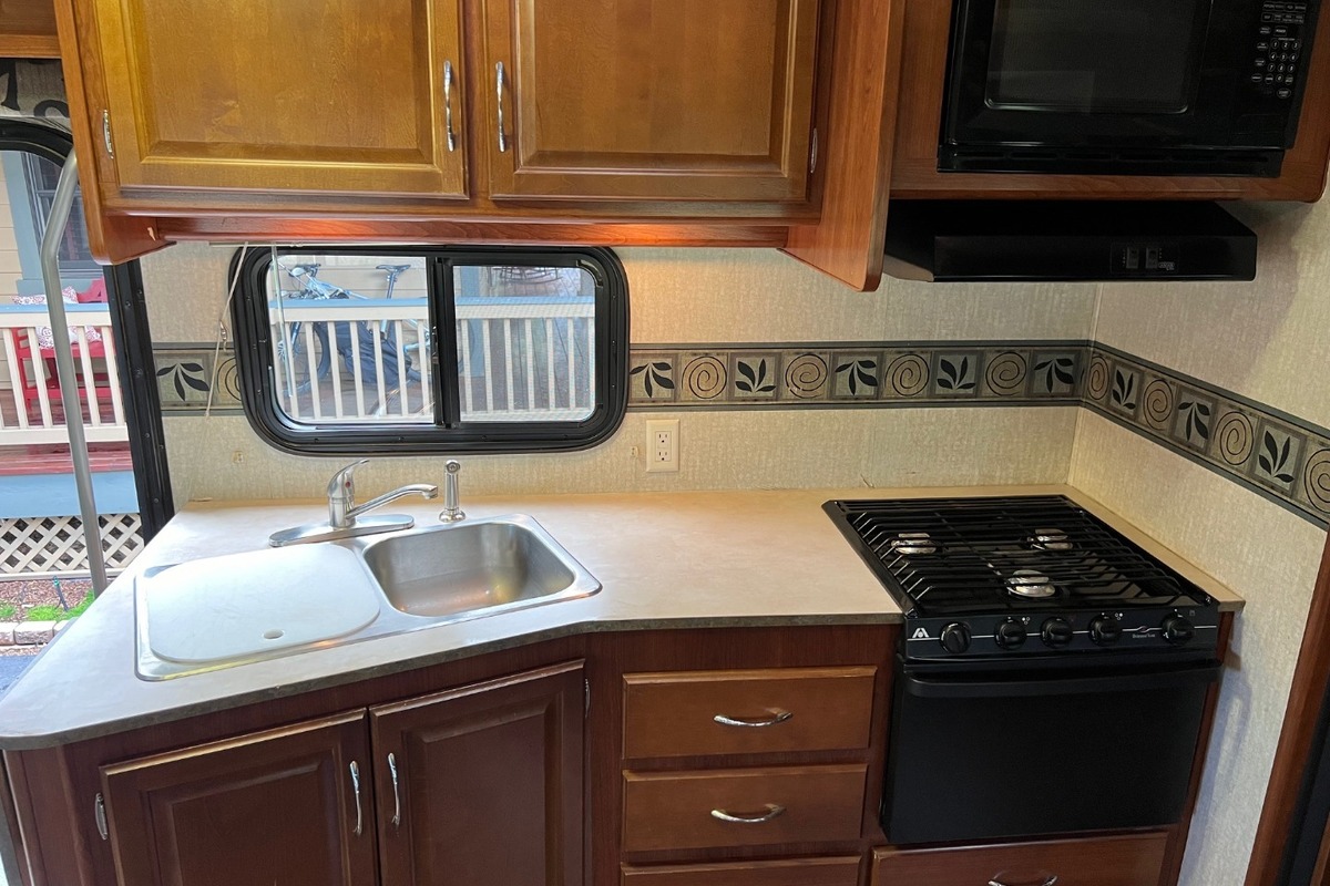 2008 Fleetwood Terra LX 34N, 8