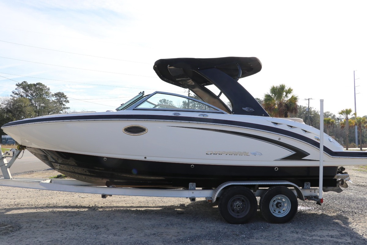 2011 Chaparral 264 Sunesta, 3
