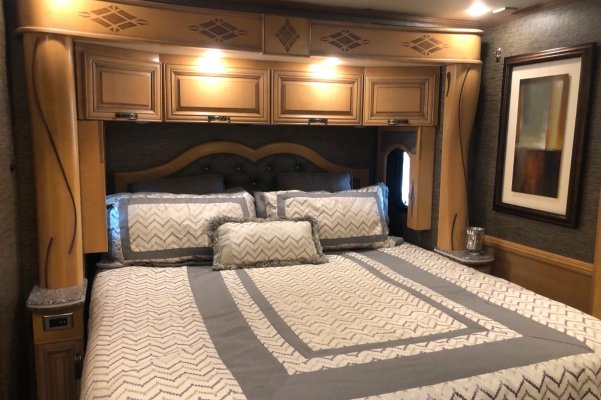2016 Newmar London Aire 4519, 12