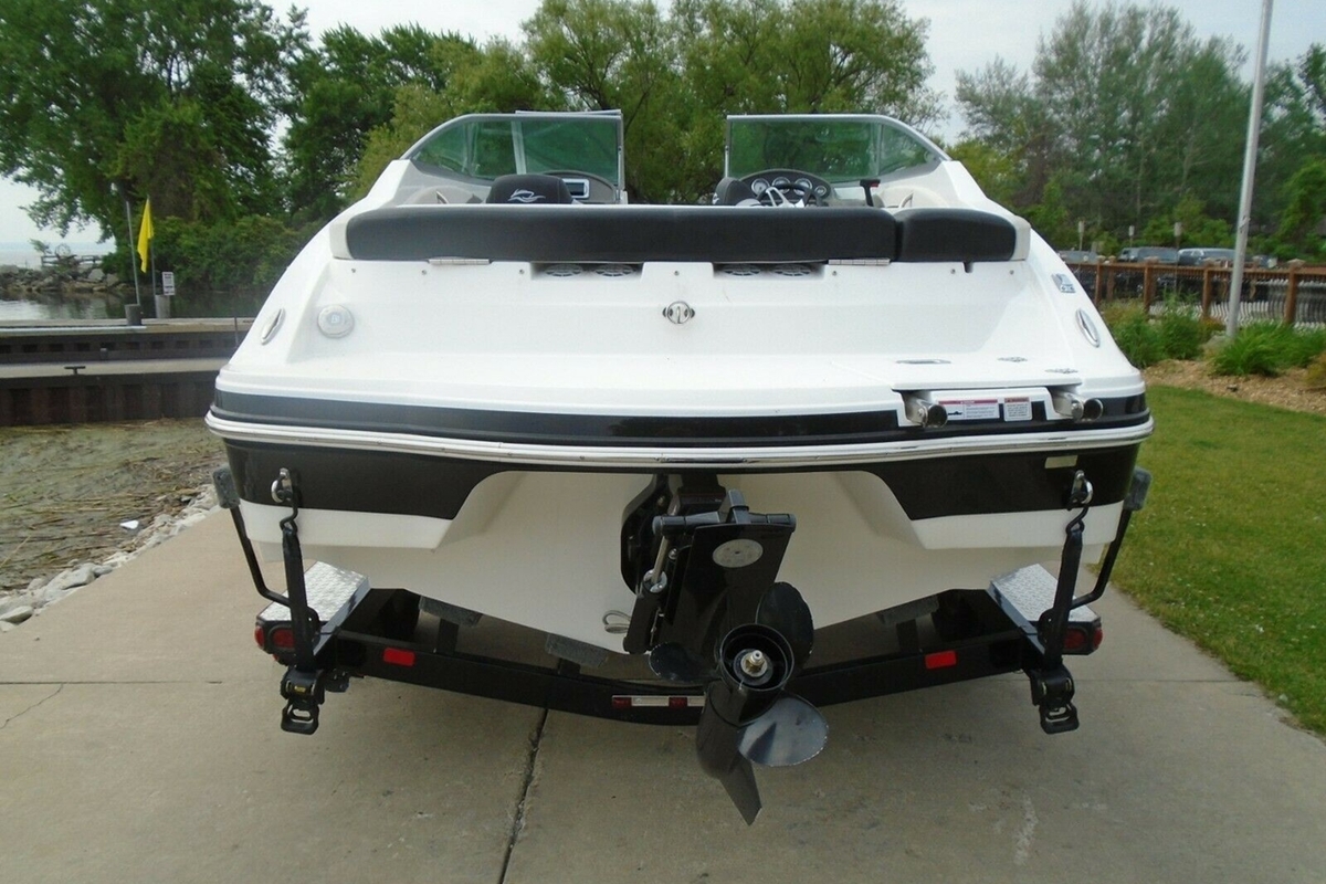 2016 Rinker Captiva 196 BR, 2