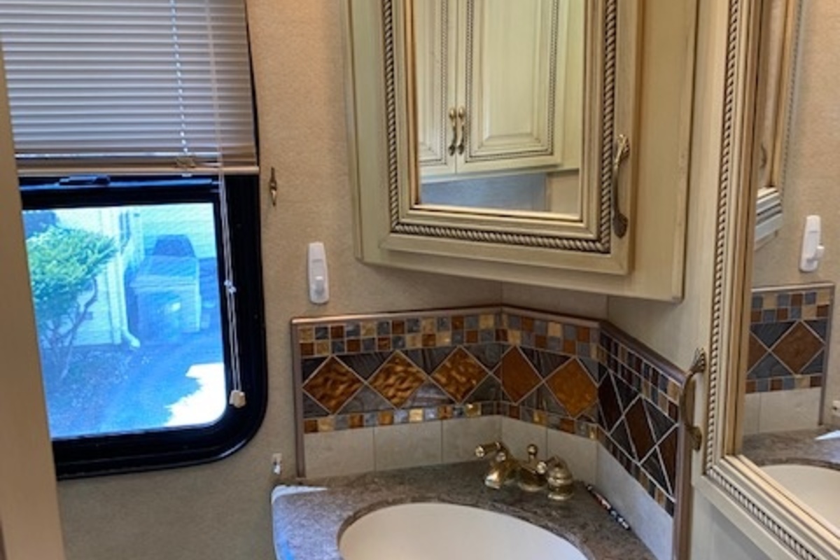 2007 Fleetwood American Eagle  40J, 2