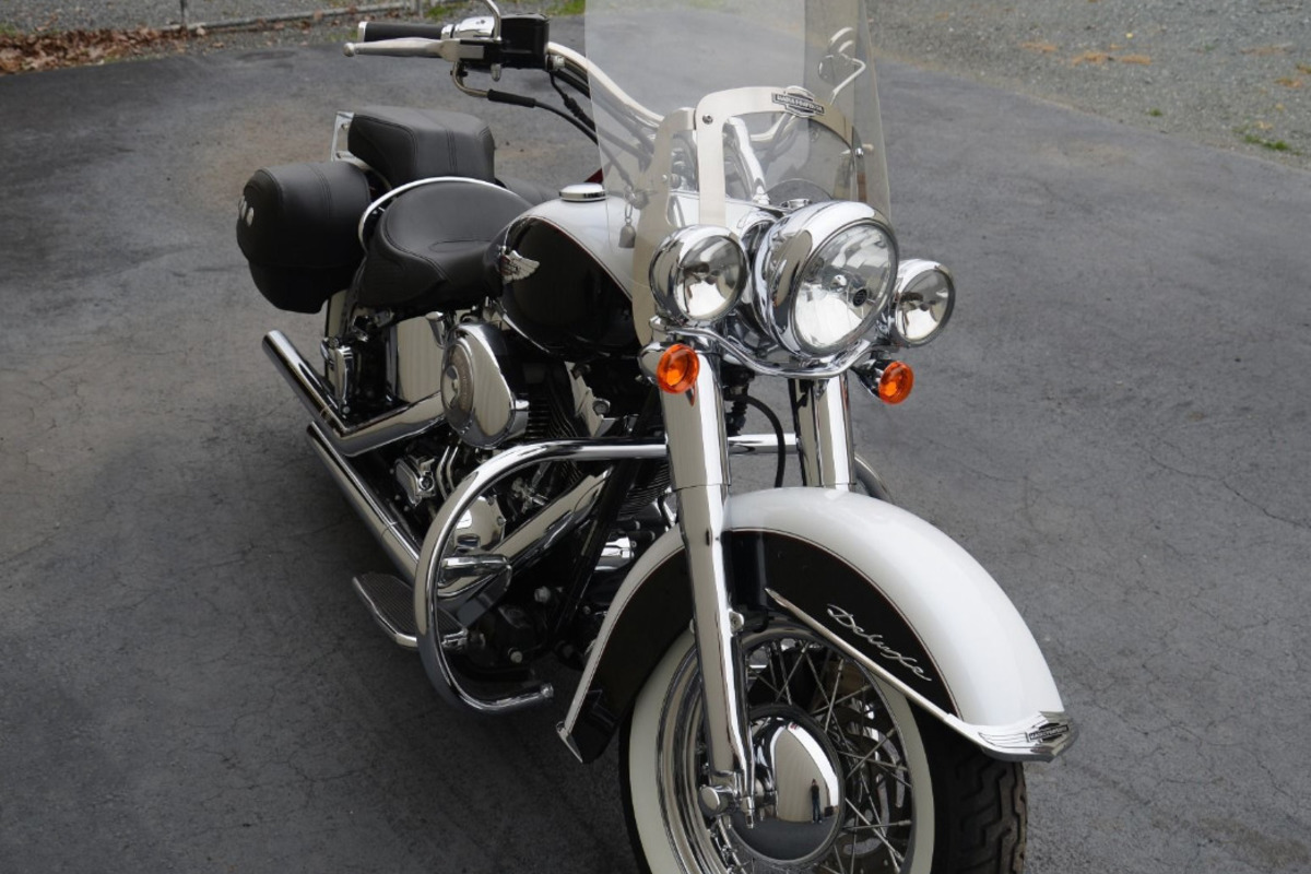 2005 Harley-Davidson Softail, 3