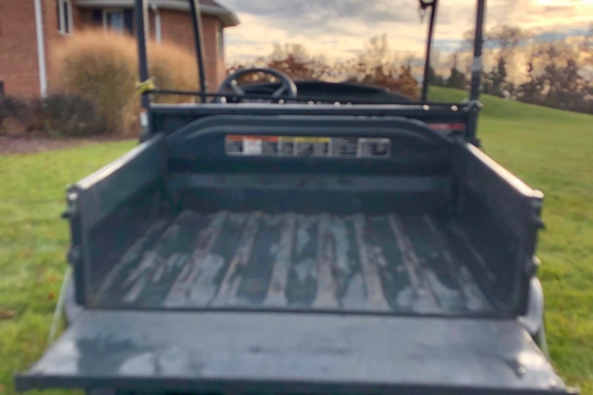 2012 Kubota RTV400CI, 6