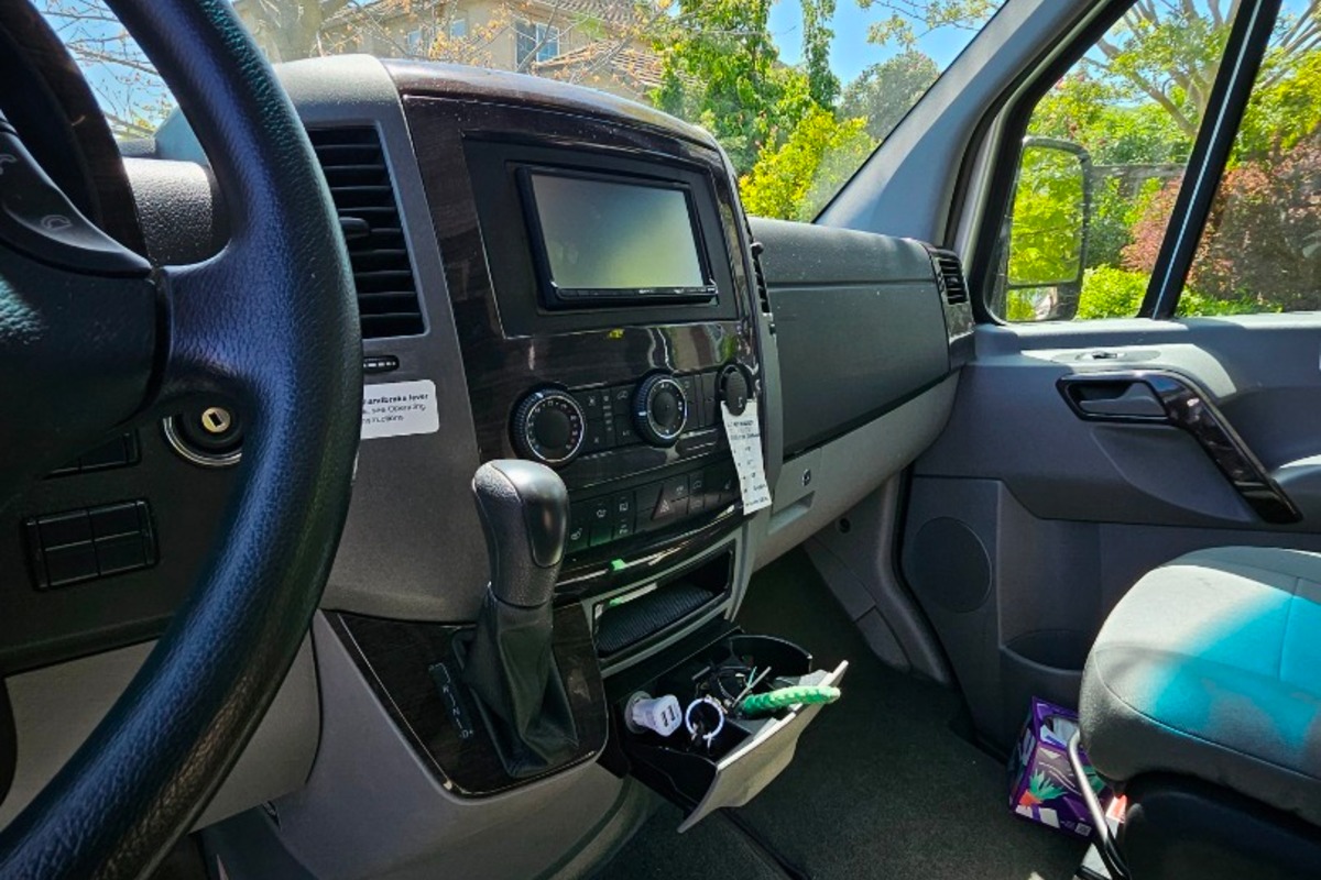 2012 Mercedes Airstream Interstate 3500 Extend Mercedes Sprinter, 10
