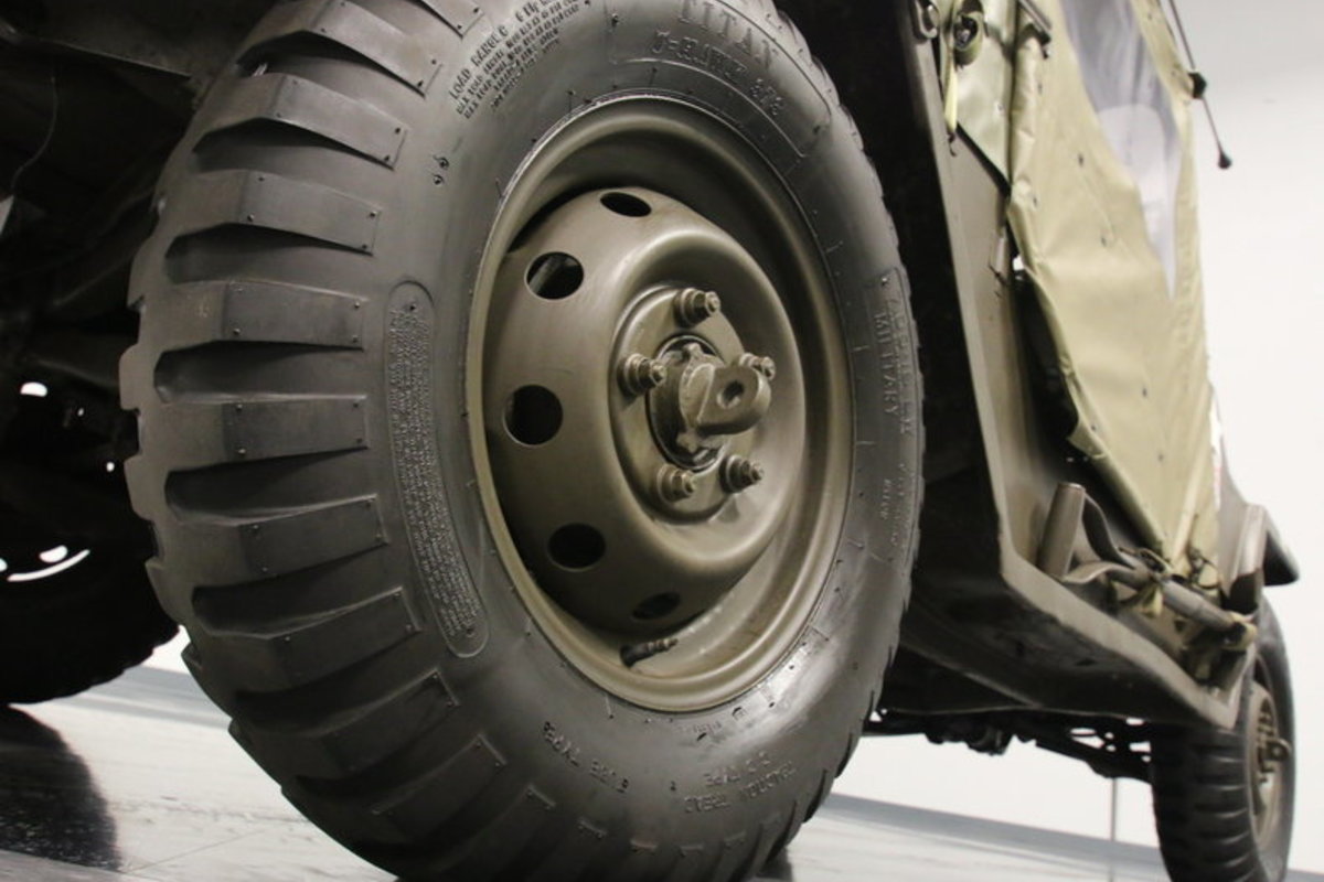 1967 Jeep M151A1, 21