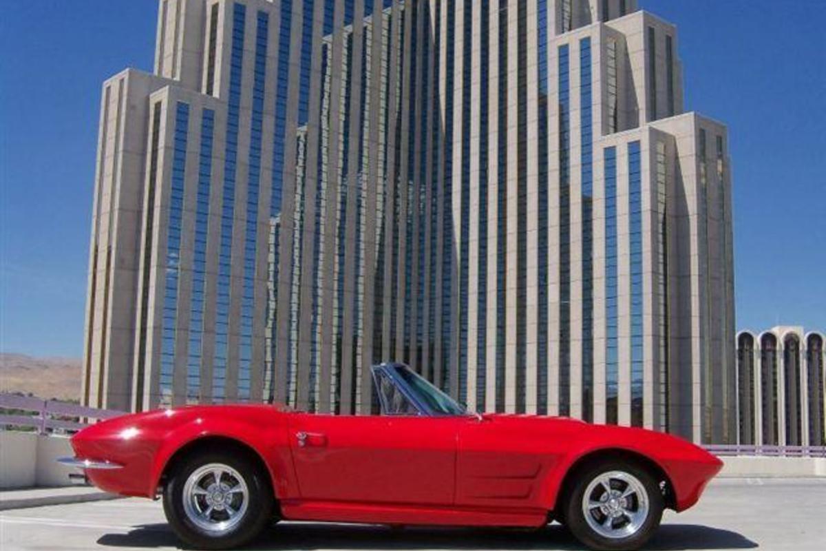 1967 Chevrolet Corvette, 2