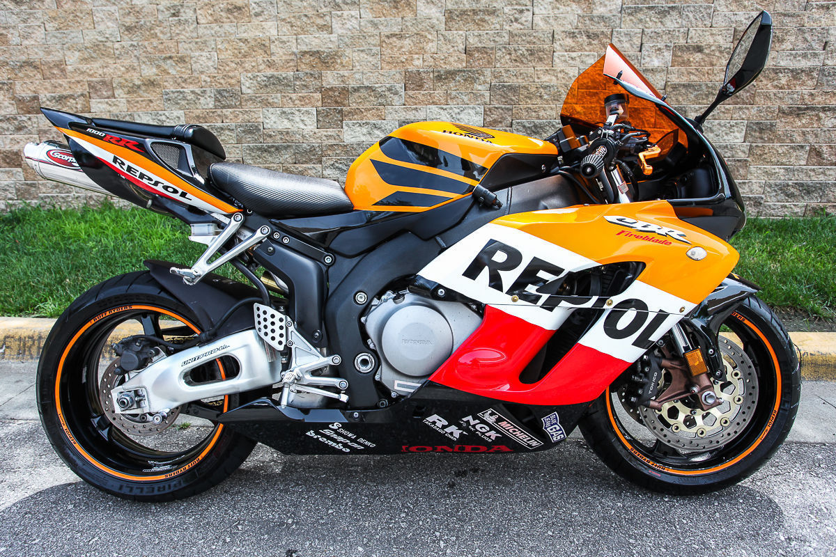 2004 Honda CBR 1000 RR4, 1