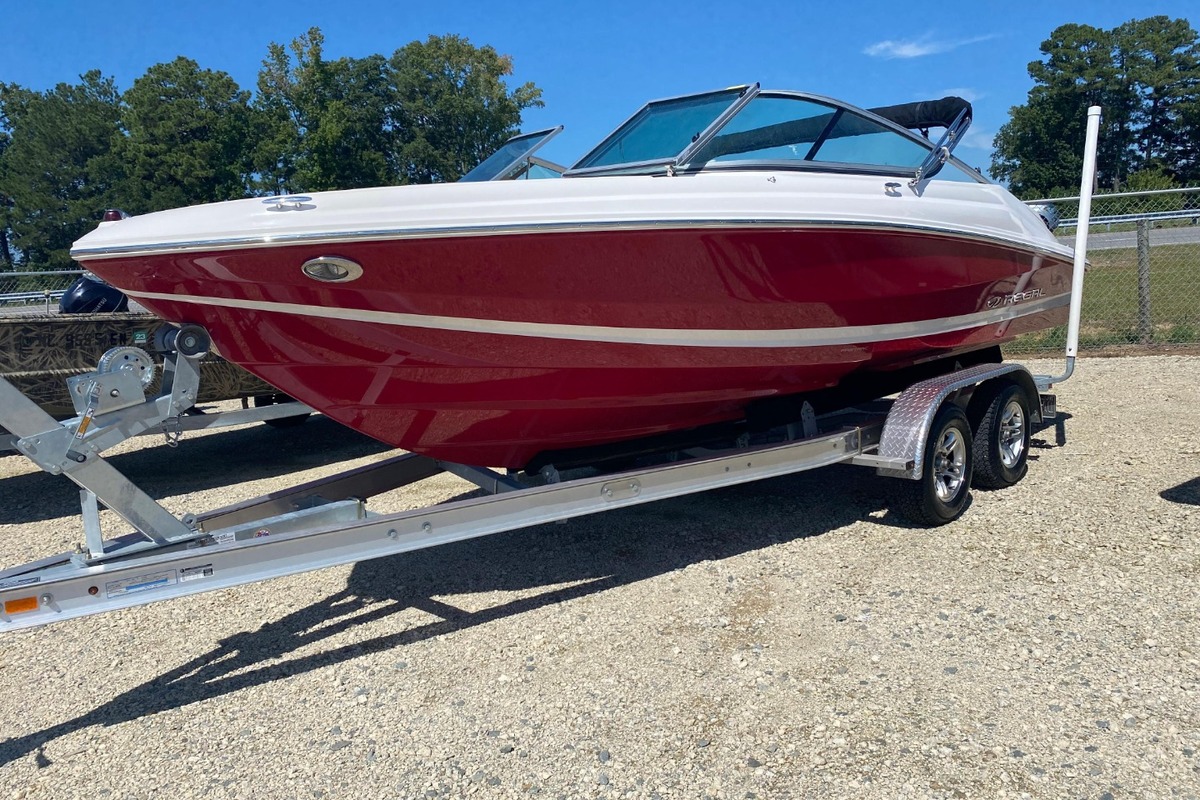 2016 Regal 2000 ES, 0
