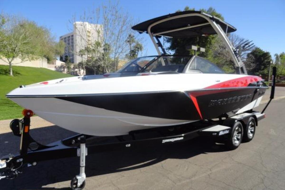 2016 Malibu Wakesetter 22 VLX, 0