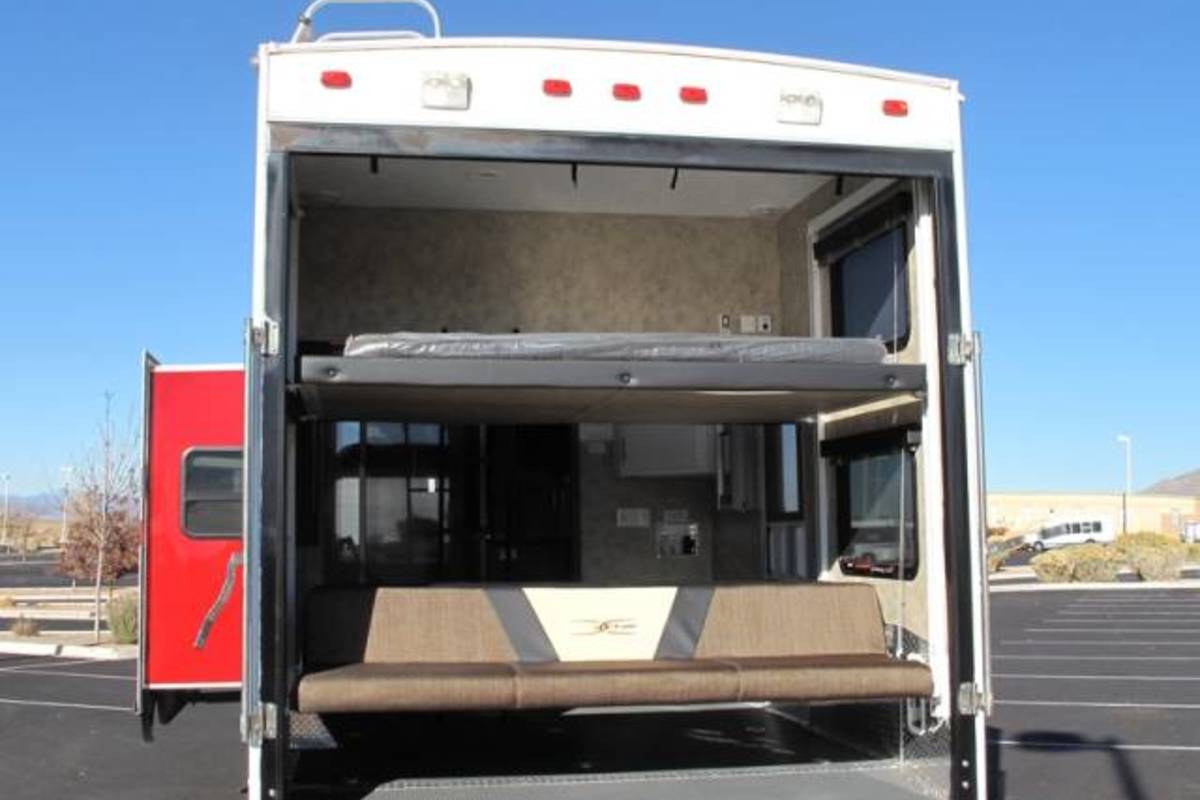 2008 Keystone FUZION FZ373, 15