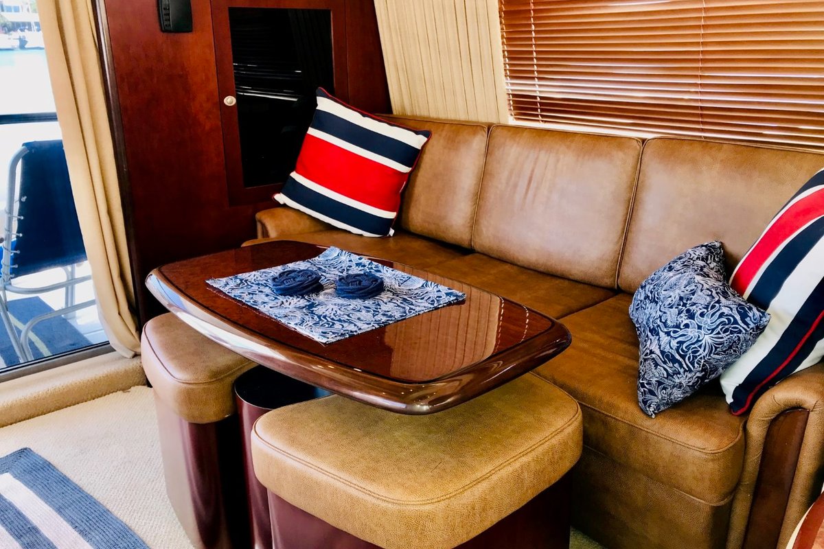 2006 Sea Ray 44 Sedan Bridge, 1