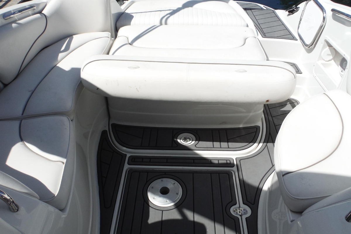 2006 Crownline 275 CCR, 25