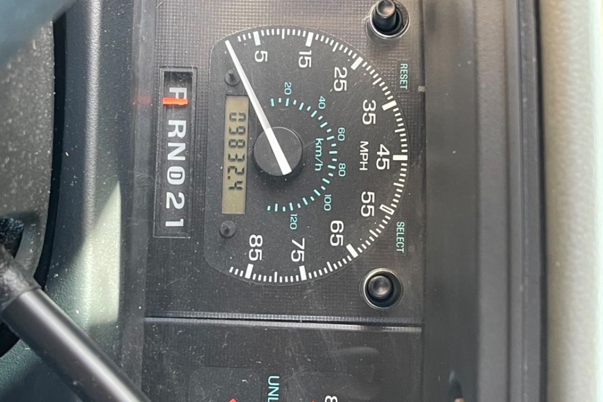 1996 Ford Airstream B190 Blue, 7