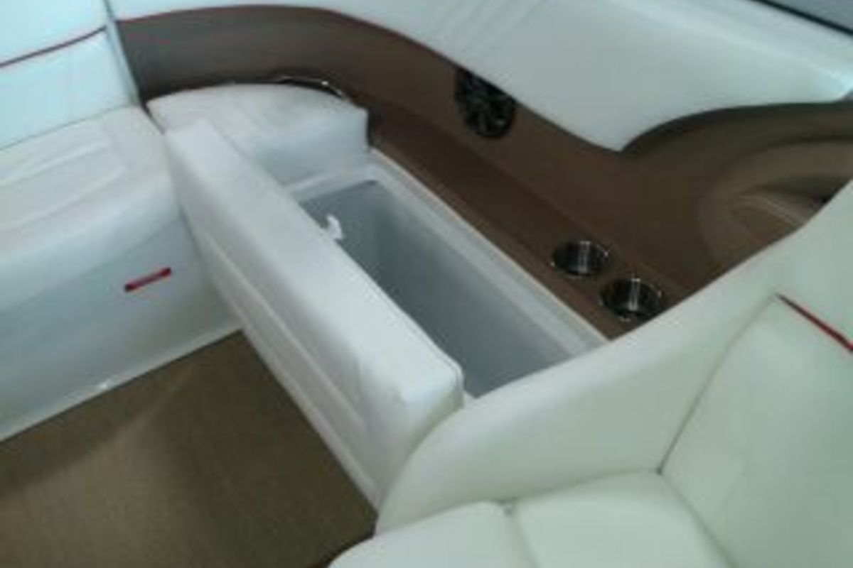 2012 Cobalt Boats 232WSS, 3