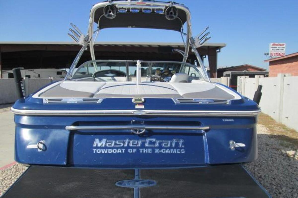 2004 MasterCraft Xstar, 1