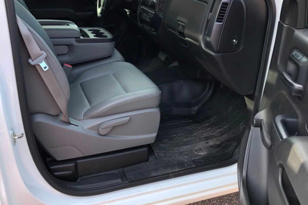 2015 Chevrolet Silverado 3500 HD, 13
