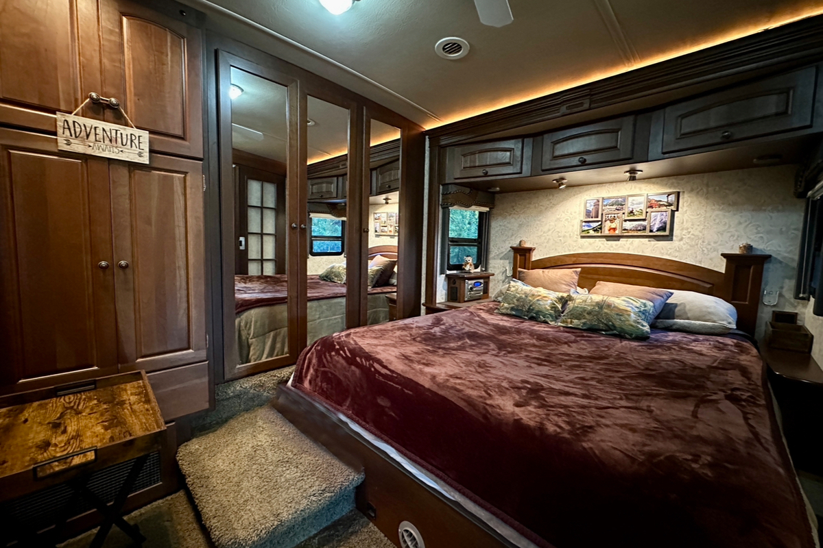 2007 Winnebago Vectra 40FD, 9