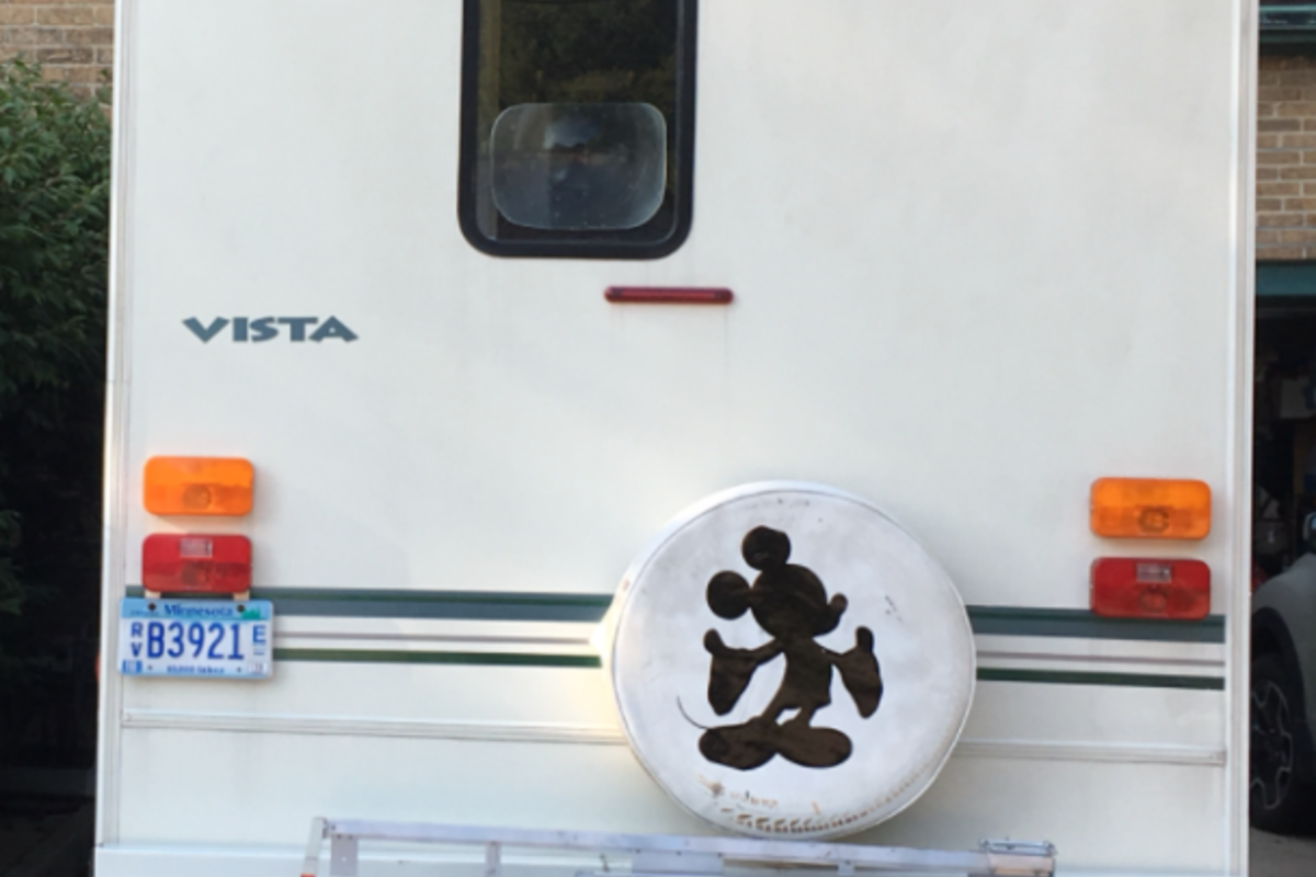 2002 Winnebago Vista 21B, 3