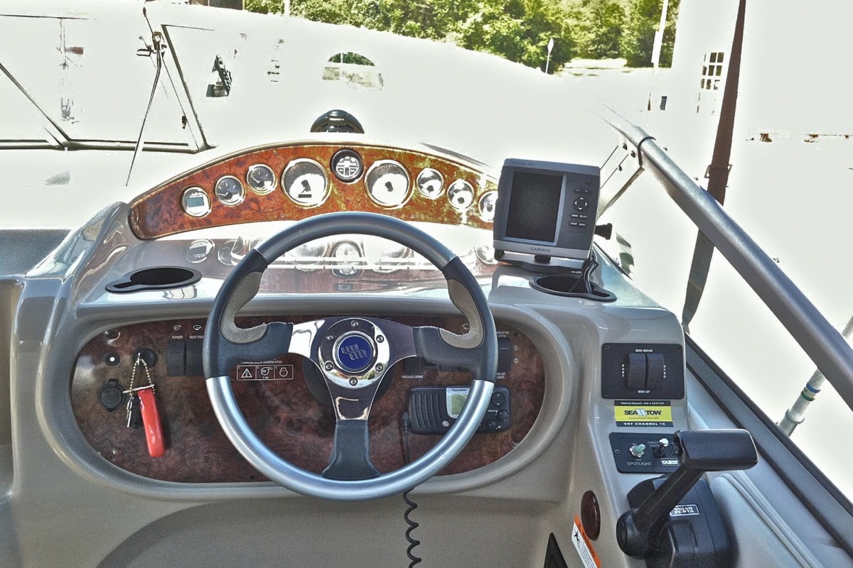 2006 Four Winns 248 Vista, 4